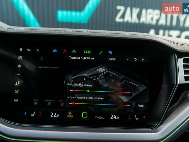 Чорний Фольксваген Туарег, об'ємом двигуна 2.99 л та пробігом 22 тис. км за 85500 $, фото 45 на Automoto.ua