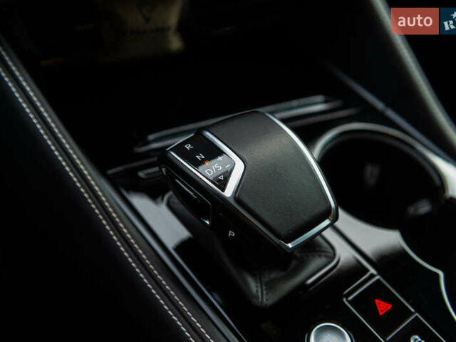 Чорний Фольксваген Туарег, об'ємом двигуна 2.99 л та пробігом 22 тис. км за 85500 $, фото 23 на Automoto.ua