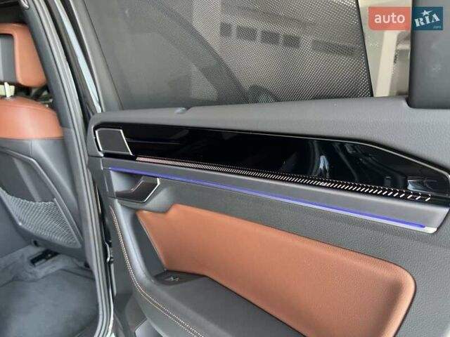 Черный Фольксваген Туарег, объемом двигателя 2.97 л и пробегом 1 тыс. км за 83900 $, фото 26 на Automoto.ua