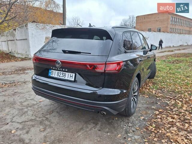 Черный Фольксваген Туарег, объемом двигателя 2.97 л и пробегом 101 тыс. км за 63900 $, фото 22 на Automoto.ua