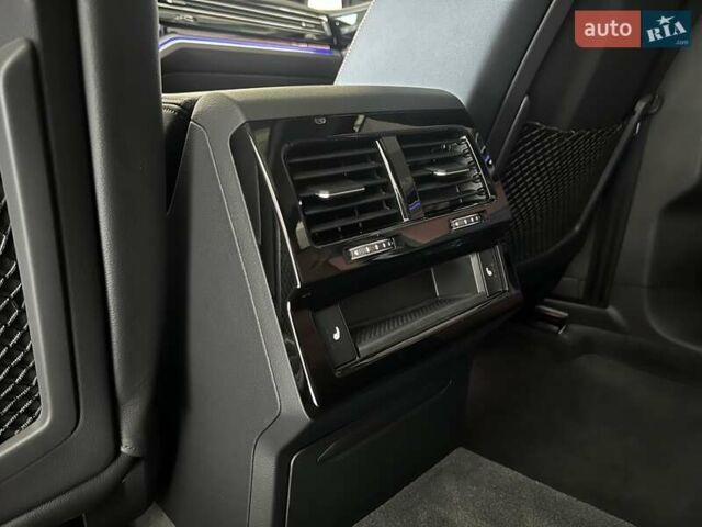 Черный Фольксваген Туарег, объемом двигателя 2.97 л и пробегом 1 тыс. км за 83900 $, фото 21 на Automoto.ua