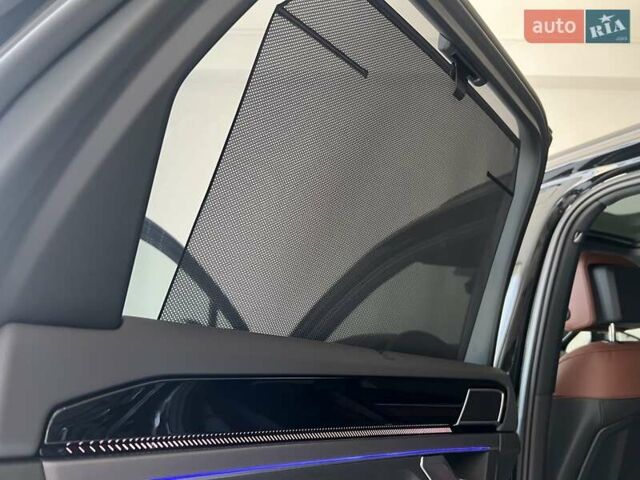 Черный Фольксваген Туарег, объемом двигателя 2.97 л и пробегом 1 тыс. км за 83900 $, фото 32 на Automoto.ua