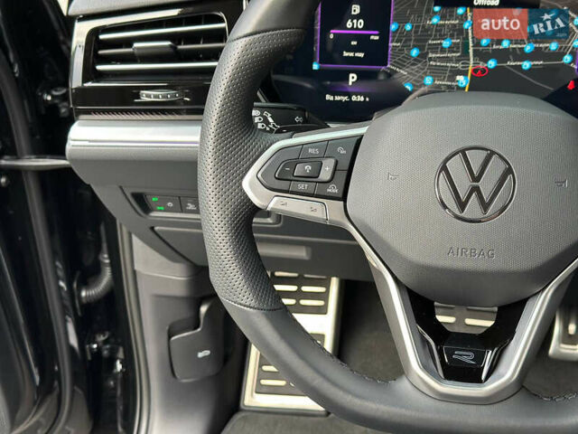 Черный Фольксваген Туарег, объемом двигателя 2.99 л и пробегом 18 тыс. км за 82999 $, фото 46 на Automoto.ua