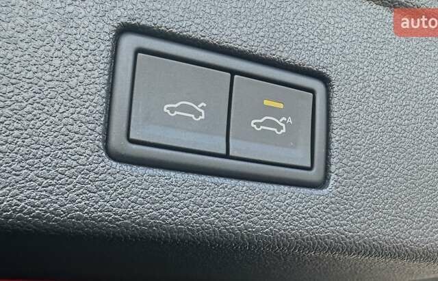 Черный Фольксваген Туарег, объемом двигателя 2.97 л и пробегом 4 тыс. км за 92900 $, фото 37 на Automoto.ua