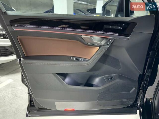 Черный Фольксваген Туарег, объемом двигателя 2.97 л и пробегом 2 тыс. км за 93000 $, фото 24 на Automoto.ua