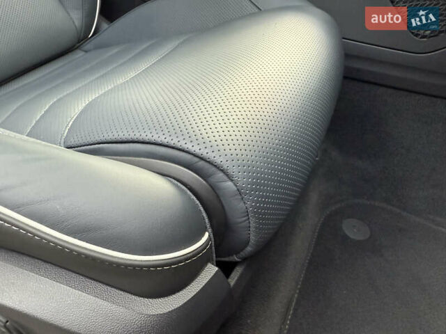 Черный Фольксваген Туарег, объемом двигателя 3 л и пробегом 4 тыс. км за 89950 $, фото 84 на Automoto.ua