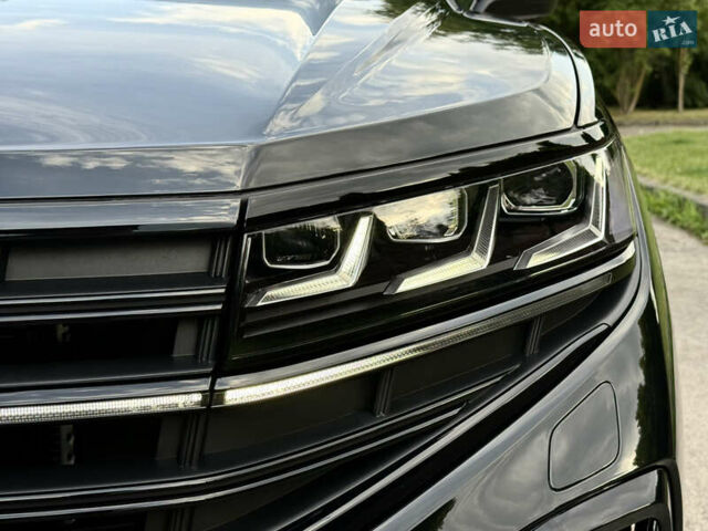 Черный Фольксваген Туарег, объемом двигателя 3 л и пробегом 4 тыс. км за 89950 $, фото 9 на Automoto.ua