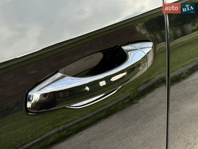 Черный Фольксваген Туарег, объемом двигателя 3 л и пробегом 4 тыс. км за 89950 $, фото 17 на Automoto.ua