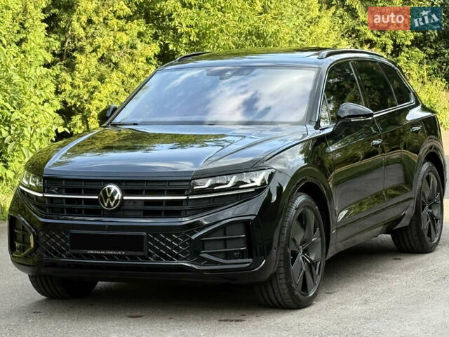 Черный Фольксваген Туарег, объемом двигателя 3 л и пробегом 4 тыс. км за 89950 $, фото 35 на Automoto.ua