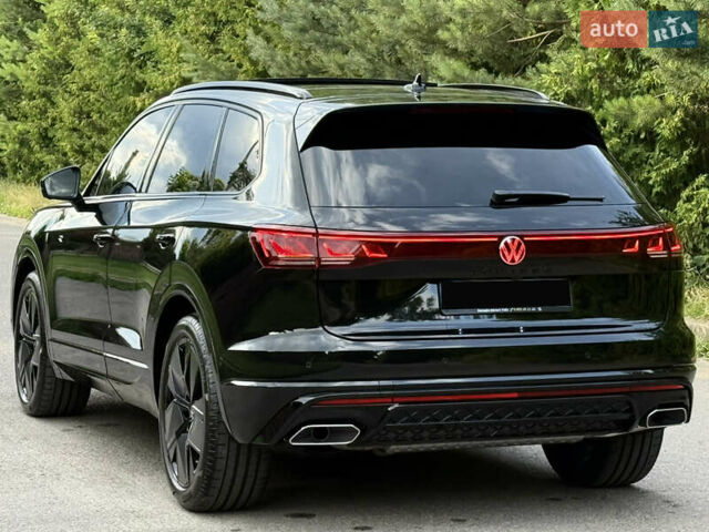 Черный Фольксваген Туарег, объемом двигателя 3 л и пробегом 4 тыс. км за 89950 $, фото 21 на Automoto.ua