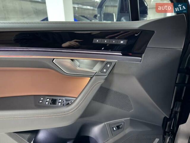 Черный Фольксваген Туарег, объемом двигателя 2.97 л и пробегом 2 тыс. км за 93000 $, фото 25 на Automoto.ua