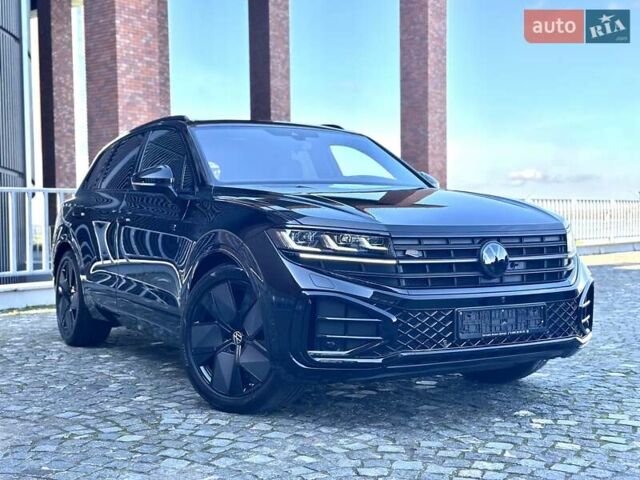 Черный Фольксваген Туарег, объемом двигателя 2.97 л и пробегом 4 тыс. км за 92900 $, фото 11 на Automoto.ua