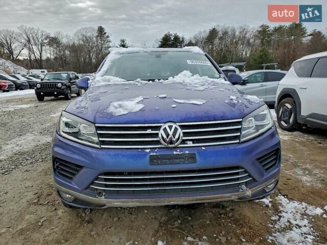 Фиолетовый Фольксваген Туарег, объемом двигателя 3 л и пробегом 129 тыс. км за 2750 $, фото 4 на Automoto.ua