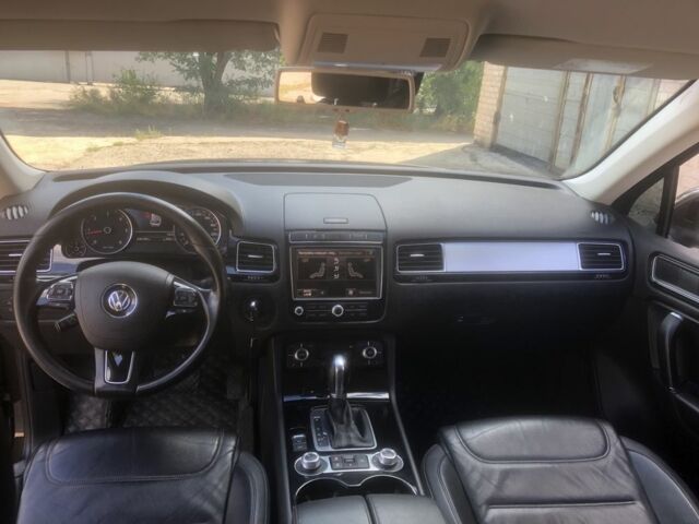 Коричневый Фольксваген Туарег, объемом двигателя 3 л и пробегом 230 тыс. км за 25000 $, фото 4 на Automoto.ua