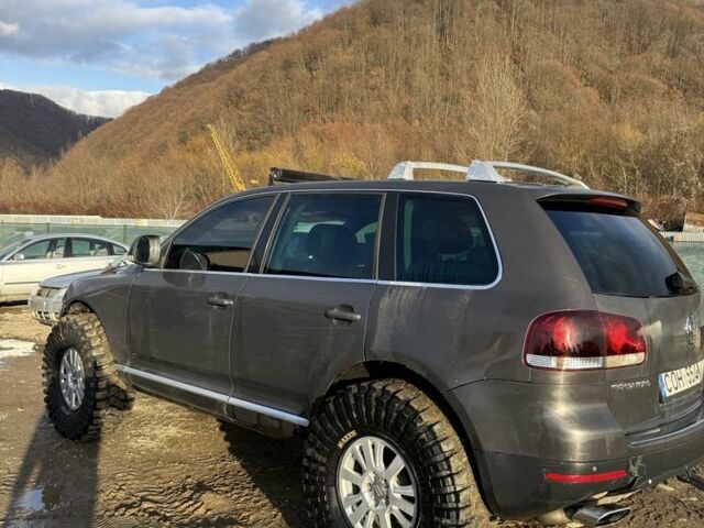 Коричневий Фольксваген Туарег, об'ємом двигуна 0 л та пробігом 280 тис. км за 7300 $, фото 2 на Automoto.ua