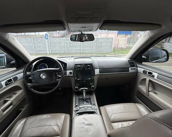Коричневый Фольксваген Туарег, объемом двигателя 3 л и пробегом 391 тыс. км за 10900 $, фото 12 на Automoto.ua
