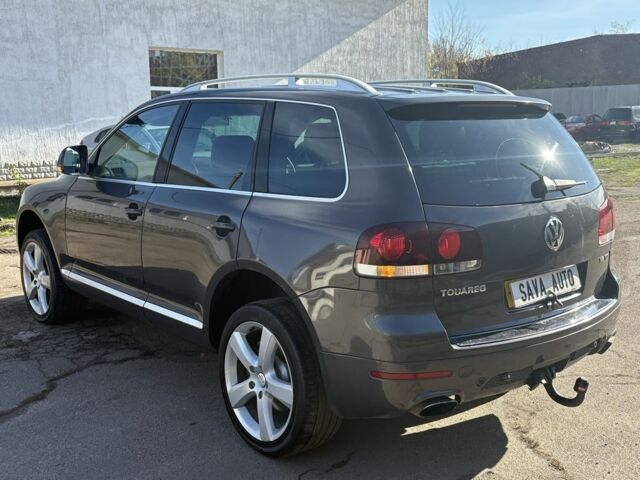 Коричневый Фольксваген Туарег, объемом двигателя 3 л и пробегом 132 тыс. км за 5500 $, фото 5 на Automoto.ua