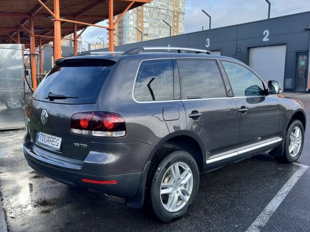 Коричневий Фольксваген Туарег, об'ємом двигуна 3 л та пробігом 308 тис. км за 14000 $, фото 7 на Automoto.ua