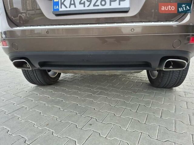 Коричневый Фольксваген Туарег, объемом двигателя 2.97 л и пробегом 260 тыс. км за 19950 $, фото 1 на Automoto.ua