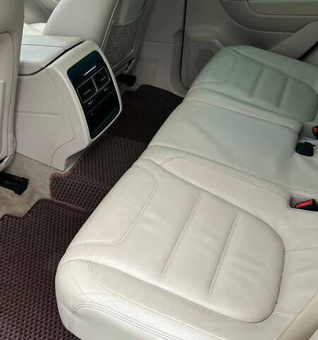 Коричневий Фольксваген Туарег, об'ємом двигуна 2.97 л та пробігом 368 тис. км за 15500 $, фото 26 на Automoto.ua