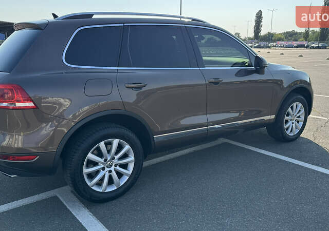 Коричневий Фольксваген Туарег, об'ємом двигуна 3.6 л та пробігом 194 тис. км за 14500 $, фото 10 на Automoto.ua