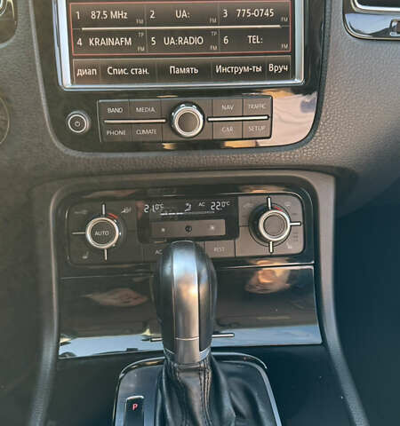 Коричневий Фольксваген Туарег, об'ємом двигуна 3.6 л та пробігом 194 тис. км за 14500 $, фото 51 на Automoto.ua