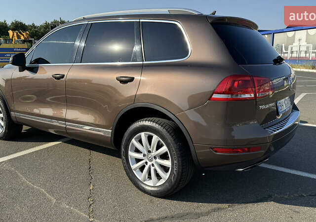 Коричневий Фольксваген Туарег, об'ємом двигуна 3.6 л та пробігом 194 тис. км за 14500 $, фото 13 на Automoto.ua