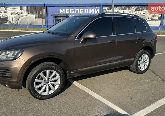 Коричневий Фольксваген Туарег, об'ємом двигуна 3.6 л та пробігом 194 тис. км за 14500 $, фото 5 на Automoto.ua