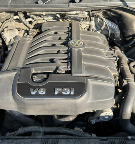 Коричневий Фольксваген Туарег, об'ємом двигуна 3.6 л та пробігом 194 тис. км за 14500 $, фото 57 на Automoto.ua