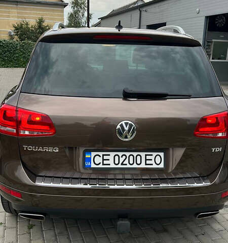 Коричневый Фольксваген Туарег, объемом двигателя 2.97 л и пробегом 365 тыс. км за 17000 $, фото 3 на Automoto.ua