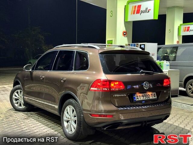 Коричневый Фольксваген Туарег, объемом двигателя 3 л и пробегом 0 тыс. км за 18000 $, фото 2 на Automoto.ua