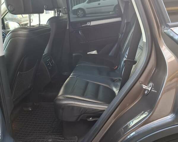 Коричневый Фольксваген Туарег, объемом двигателя 2.97 л и пробегом 295 тыс. км за 21499 $, фото 58 на Automoto.ua