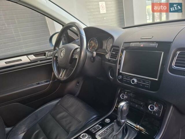 Коричневый Фольксваген Туарег, объемом двигателя 2.97 л и пробегом 295 тыс. км за 21499 $, фото 51 на Automoto.ua