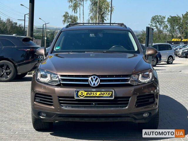 Коричневый Фольксваген Туарег, объемом двигателя 3 л и пробегом 266 тыс. км за 18500 $, фото 1 на Automoto.ua