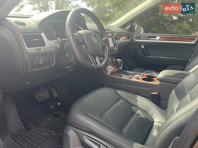Коричневый Фольксваген Туарег, объемом двигателя 2.97 л и пробегом 284 тыс. км за 14300 $, фото 5 на Automoto.ua