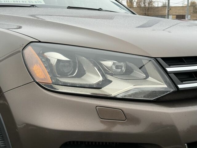 Коричневый Фольксваген Туарег, объемом двигателя 3 л и пробегом 213 тыс. км за 18000 $, фото 6 на Automoto.ua