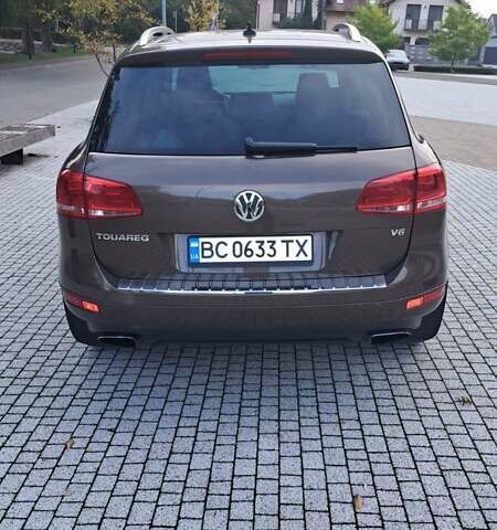 Коричневий Фольксваген Туарег, об'ємом двигуна 3.6 л та пробігом 201 тис. км за 12500 $, фото 5 на Automoto.ua