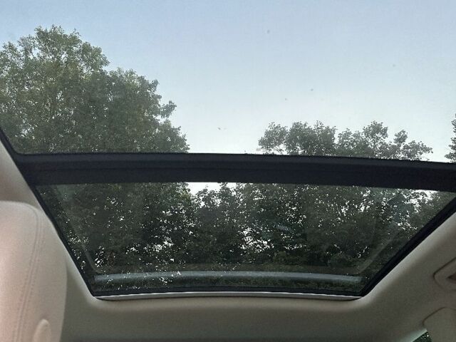 Коричневий Фольксваген Туарег, об'ємом двигуна 3 л та пробігом 278 тис. км за 18000 $, фото 1 на Automoto.ua