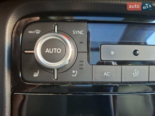 Коричневый Фольксваген Туарег, объемом двигателя 2.97 л и пробегом 295 тыс. км за 21499 $, фото 40 на Automoto.ua