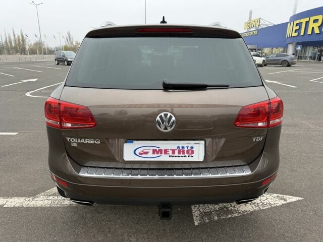 Коричневый Фольксваген Туарег, объемом двигателя 3 л и пробегом 213 тыс. км за 18000 $, фото 5 на Automoto.ua