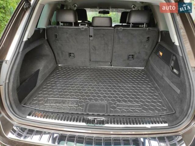 Коричневый Фольксваген Туарег, объемом двигателя 2.97 л и пробегом 211 тыс. км за 16500 $, фото 22 на Automoto.ua