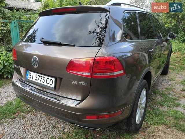 Коричневый Фольксваген Туарег, объемом двигателя 2.97 л и пробегом 211 тыс. км за 16500 $, фото 3 на Automoto.ua