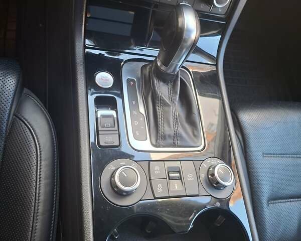 Коричневый Фольксваген Туарег, объемом двигателя 2.97 л и пробегом 295 тыс. км за 21499 $, фото 37 на Automoto.ua