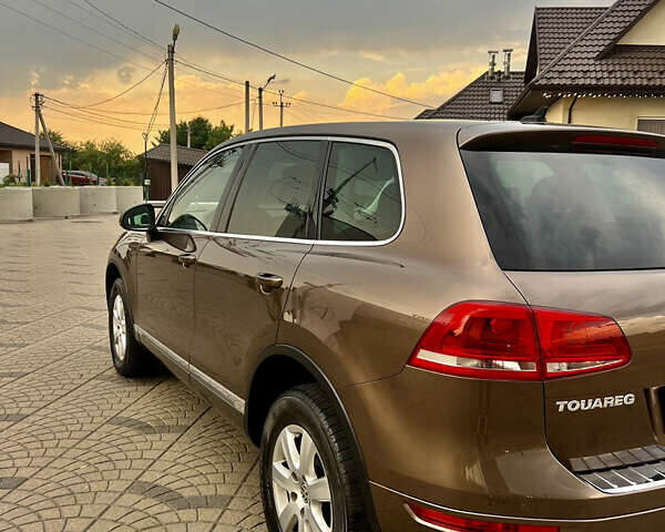 Коричневий Фольксваген Туарег, об'ємом двигуна 3 л та пробігом 222 тис. км за 17900 $, фото 9 на Automoto.ua