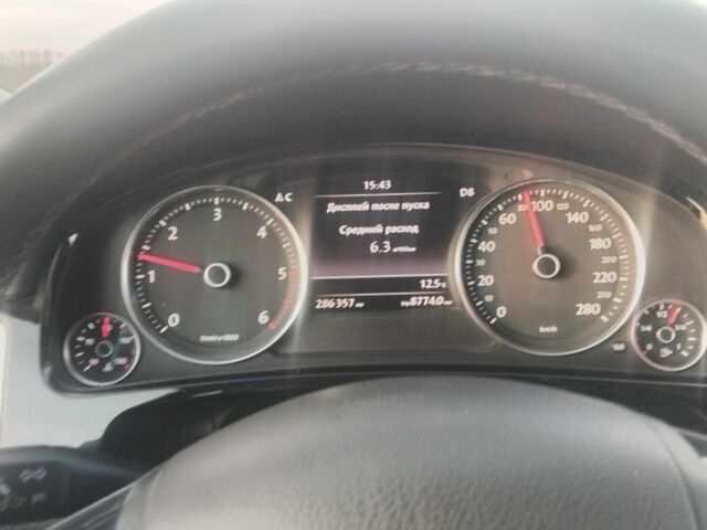 Коричневый Фольксваген Туарег, объемом двигателя 3 л и пробегом 287 тыс. км за 17200 $, фото 5 на Automoto.ua