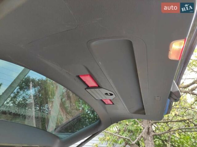 Коричневый Фольксваген Туарег, объемом двигателя 2.97 л и пробегом 211 тыс. км за 16500 $, фото 12 на Automoto.ua