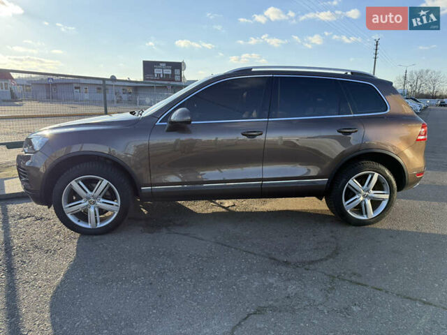 Коричневый Фольксваген Туарег, объемом двигателя 2.97 л и пробегом 151 тыс. км за 24990 $, фото 2 на Automoto.ua