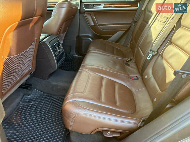 Коричневый Фольксваген Туарег, объемом двигателя 2.97 л и пробегом 151 тыс. км за 24990 $, фото 14 на Automoto.ua