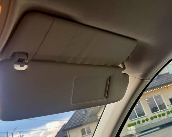 Коричневий Фольксваген Туарег, об'ємом двигуна 3 л та пробігом 222 тис. км за 17900 $, фото 26 на Automoto.ua