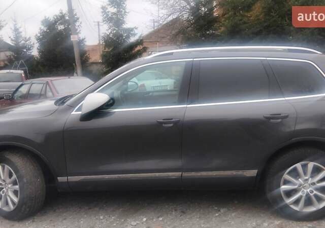 Коричневый Фольксваген Туарег, объемом двигателя 2.97 л и пробегом 288 тыс. км за 17200 $, фото 2 на Automoto.ua